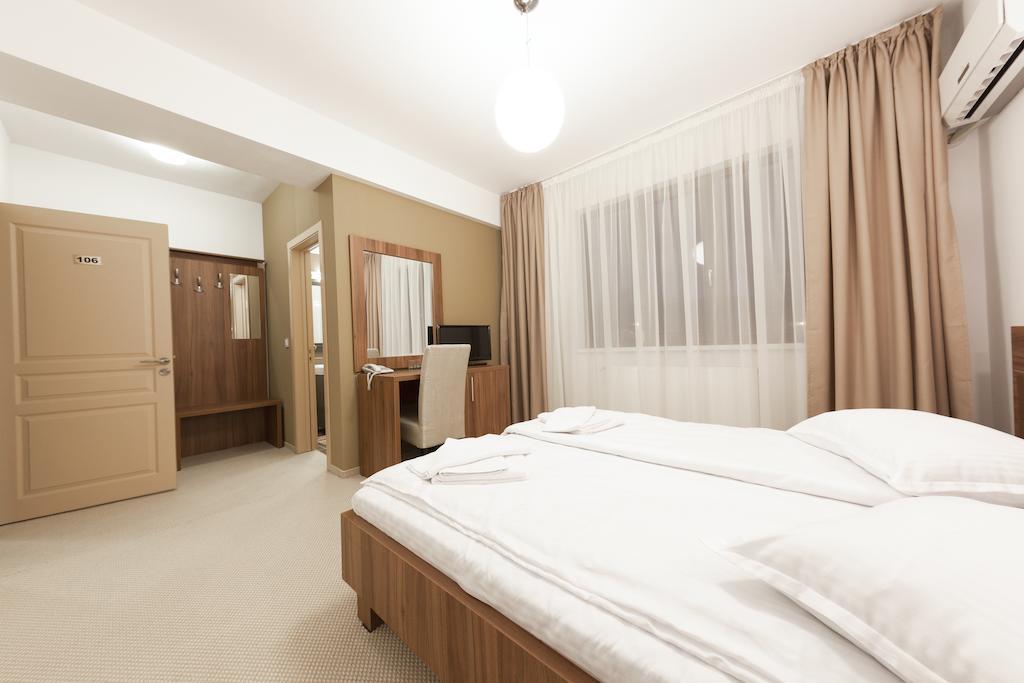 Hotel Mariss Alba Iulia Værelse billede